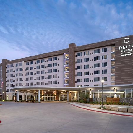 Delta Hotels By Marriott Wichita Falls Convention Center Bagian luar foto