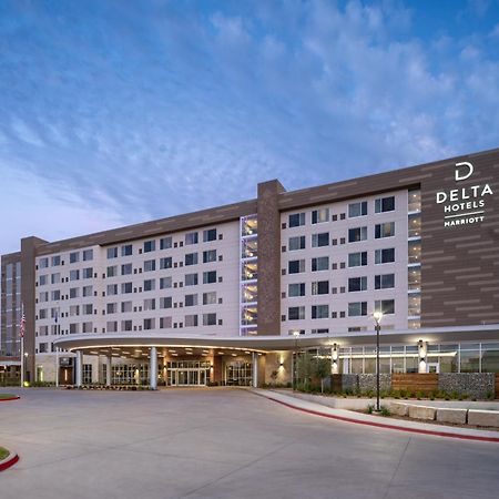 Delta Hotels By Marriott Wichita Falls Convention Center Bagian luar foto