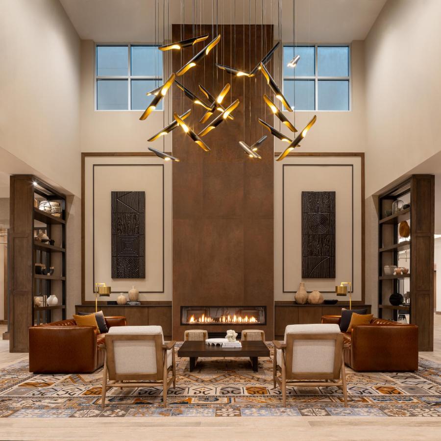 Delta Hotels By Marriott Wichita Falls Convention Center Bagian luar foto