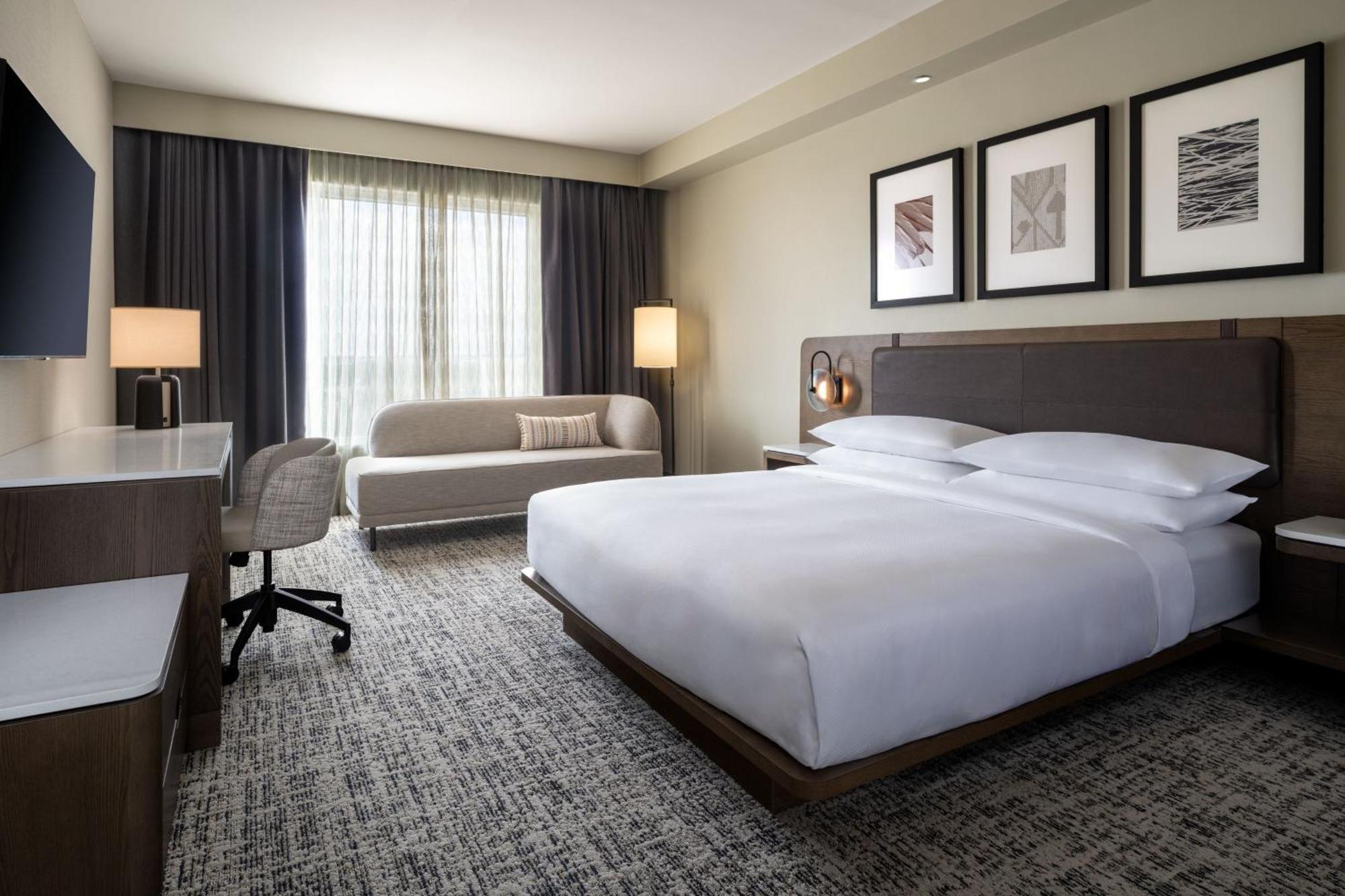 Delta Hotels By Marriott Wichita Falls Convention Center Bagian luar foto
