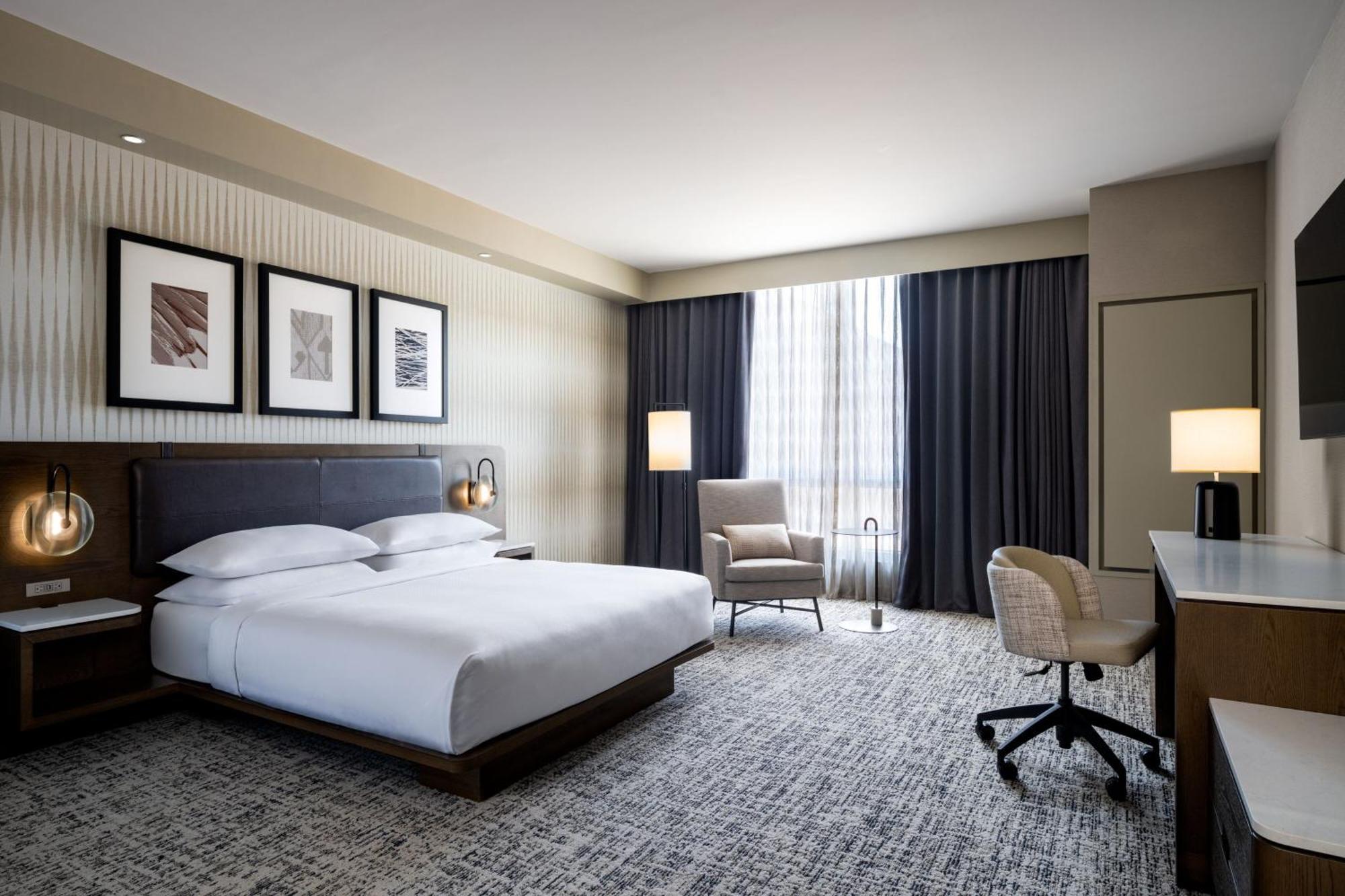 Delta Hotels By Marriott Wichita Falls Convention Center Bagian luar foto