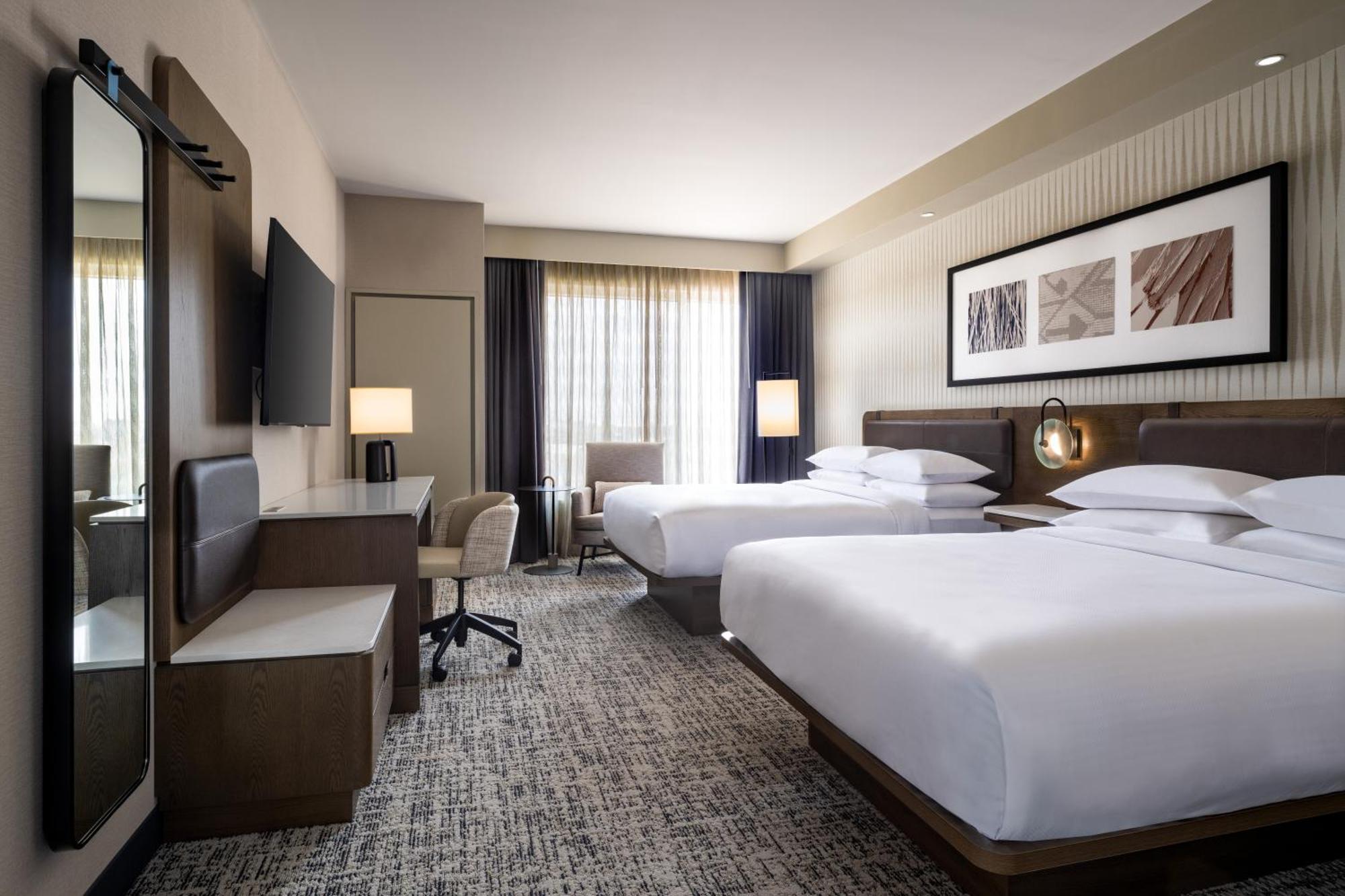 Delta Hotels By Marriott Wichita Falls Convention Center Bagian luar foto
